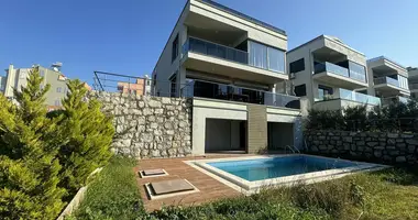 Villa 9 Zimmer mit Balkon, mit Klimaanlage, mit Meerblick in Kusadasi, Türkei