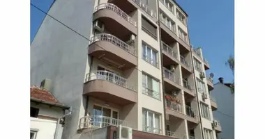 2 bedroom apartment in Vazrajdane, Bulgaria