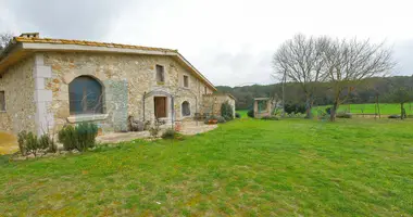 Villa  con Terraza, con Jardín, con Parques cercanos en Caldes de Malavella, España