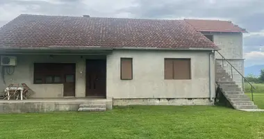 Дом 4 комнаты в Спуж, Черногория