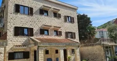 Appartement 3 chambres avec parkovka parking, avec Vue de la ville dans Budva, Monténégro