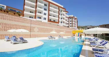 2 room apartment with elevator, with air conditioning, with sea view in Mahmutlar, Turkey
