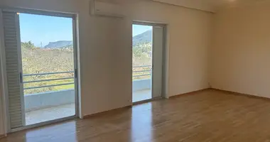 Appartement 3 chambres dans Limenas Markopoulou, Grèce