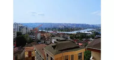 Mieszkanie 5 pokojów z balkon, z widok na morze, z Wycieczka online w Sahkulu Mahallesi, Turcja