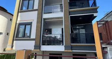 Квартира 1 спальня со стеклопакетами, с балконом, с лифтом в Махмутлар центр, Турция