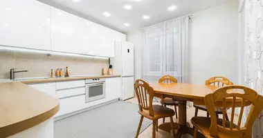 Apartamento 2 habitaciones en Minsk, Bielorrusia