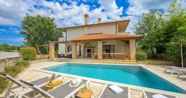 Villa 5 bedrooms in Rovinj, Croatia