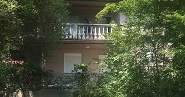 Haus 6 Schlafzimmer in Sutomore, Montenegro