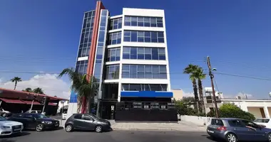 Nieruchomości komercyjne 932 m² w Larnaka, Cyprus
