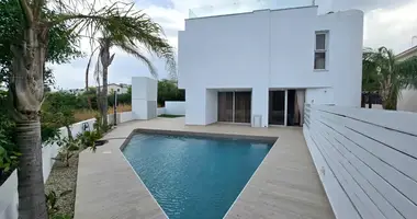 Villa in Paralimni, Zypern