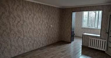 Квартира 3 комнаты с балконом в Ташкент, Узбекистан