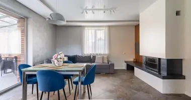 Maison dans Baraulianski sielski Saviet, Bélarus