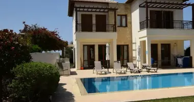 2 bedroom house in Kouklia, Cyprus