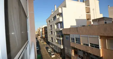 2 bedroom apartment in Torrevieja, Spain