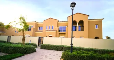 Villa 3 bedrooms in Dubai, United Arab Emirates