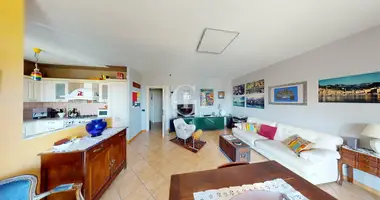 Wohnung 3 Zimmer in Polpenazze del Garda, Italien