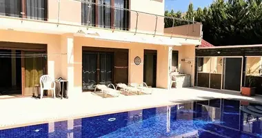 Villa 5 bedrooms in Asgata, Cyprus