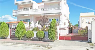 Villa 6 chambres avec Vue sur la mer, avec Vue sur la montagne, avec Vue de la ville dans Municipality of Loutraki and Agioi Theodoroi, Grèce