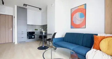 Квартира 2 комнаты в Варшава, Польша