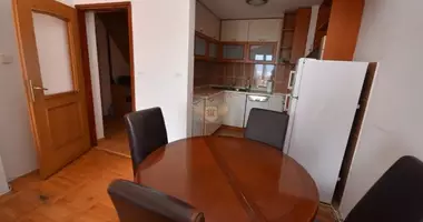 Mieszkanie 5 pokojów w Bijela, Czarnogóra
