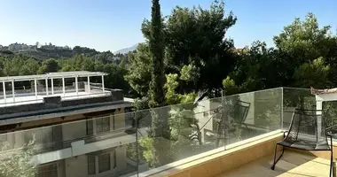 Apartamento 4 habitaciones en Atenas, Grecia