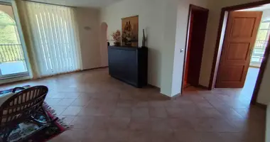 Квартира 3 спальни в Бургасская область, Болгария