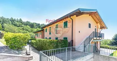 Mieszkanie 3 pokoi w Torri del Benaco, Włochy