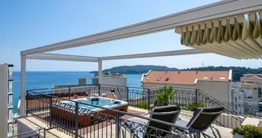 2 bedroom apartment in Becici, Montenegro