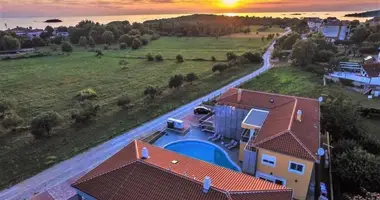 Hôtel 740 m² dans Porec, Croatie