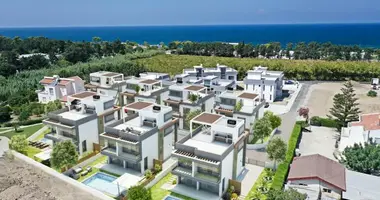 Villa  mit Parkplatz, mit Meerblick, mit Terrasse in Karavas, Nordzypern