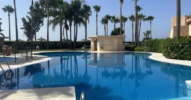 Wohnung 2 Schlafzimmer in Estepona, Spanien