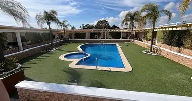 Villa 2 bedrooms in Dehesa de Campoamor, Spain