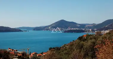 Terrain dans Przno, Monténégro