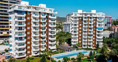 2 bedroom apartment in Mahmutlar, Turkey
