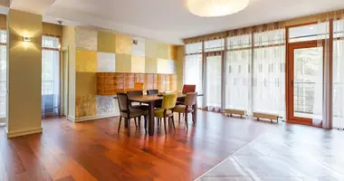 Apartamento 3 habitaciones en Jurmala, Letonia