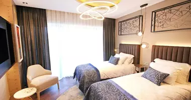 Duplex 4 rooms with parking, with elevator, with sea view in Alanya, Turkey