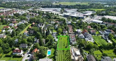 Grundstück in Langenzersdorf, Österreich