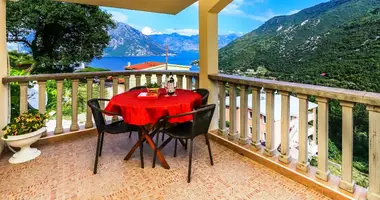 Haus 6 Schlafzimmer in Morinj, Montenegro