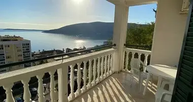 Wohnung 2 zimmer mit Möbel, mit Klimaanlage, mit Die Küche in Herceg Novi, Montenegro