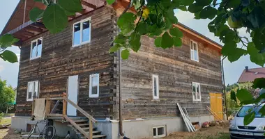 Maison dans Barawliany, Biélorussie