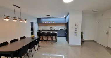 5 room apartment in Ashdod, Israel