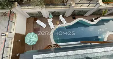 2 room apartment with parking, with elevator, with swimming pool in Alanya, Turkey