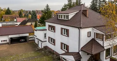 Maison dans Murowana Goslina, Pologne