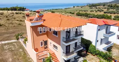 Casa 6 habitaciones en Nikiti, Grecia