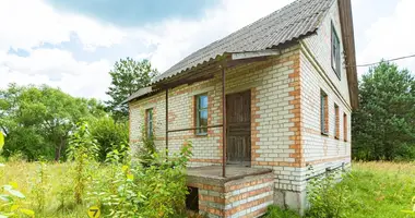 Haus in Chaciencycki siel ski Saviet, Weißrussland