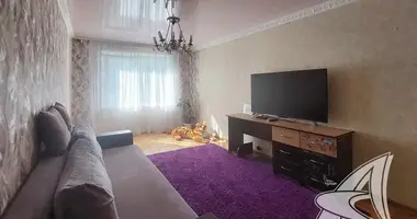 Mieszkanie 3 pokoi w Muchaviecki sielski Saviet, Białoruś