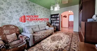 Apartamento 3 habitaciones en Masty, Bielorrusia