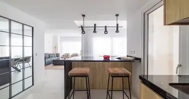 Apartamento 4 habitaciones en Torrevieja, España