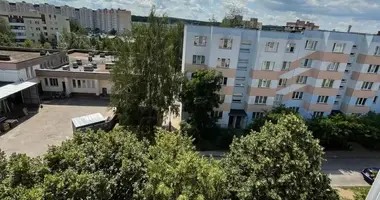 Apartamento 3 habitaciones en Minsk, Bielorrusia