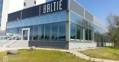 Propiedad comercial 700 m² en Riga, Letonia